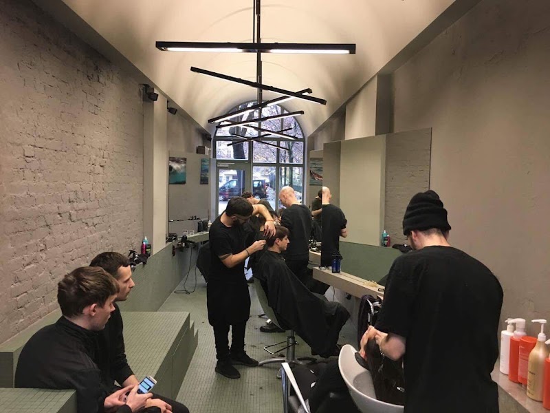 VIKTOR LESKE KREUZBERG - Coiffure Berlin - OneBooking