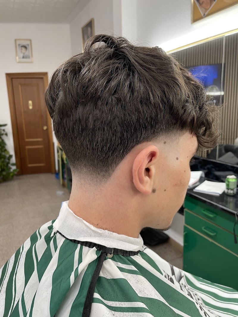 Peluquería Villegas - Coiffure Alcalá De Henares - OneBooking
