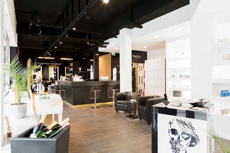 Dollyrockers - Coiffure Cologne - OneBooking