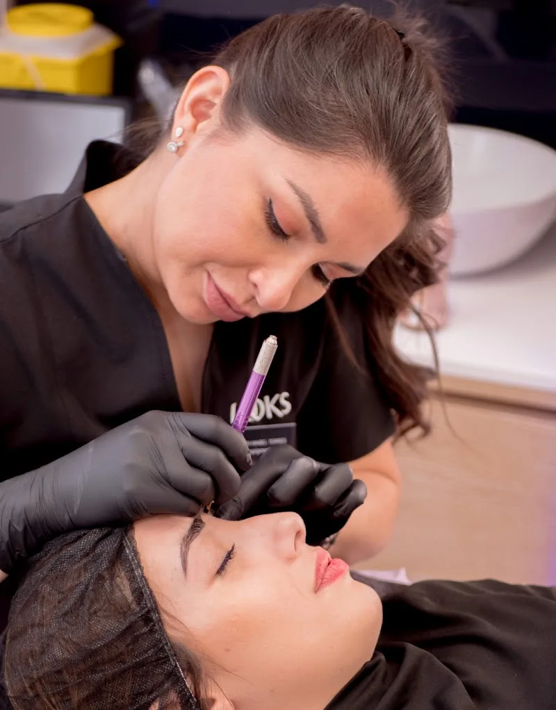 Centros Looks - Esthétique Málaga - OneBooking