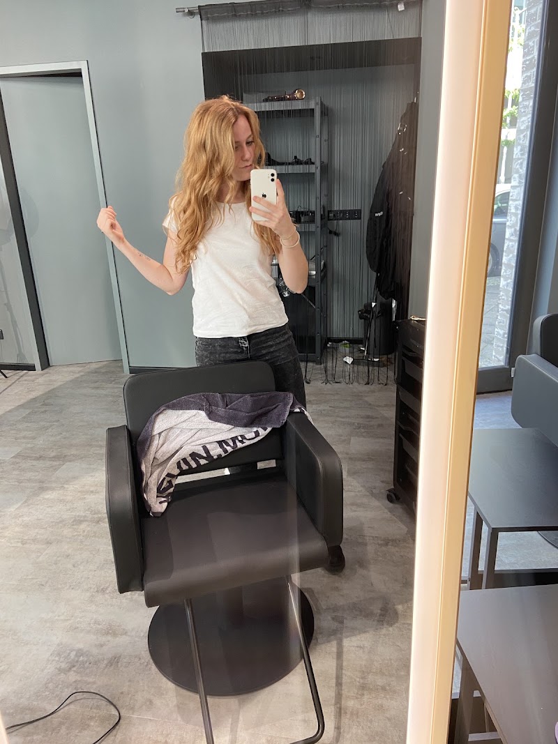 Elysium Hair - Coiffure Berlin - OneBooking
