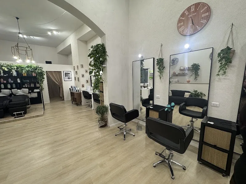 Shine Parrucchieri di Davide Salamone - Coiffure Catania - OneBooking