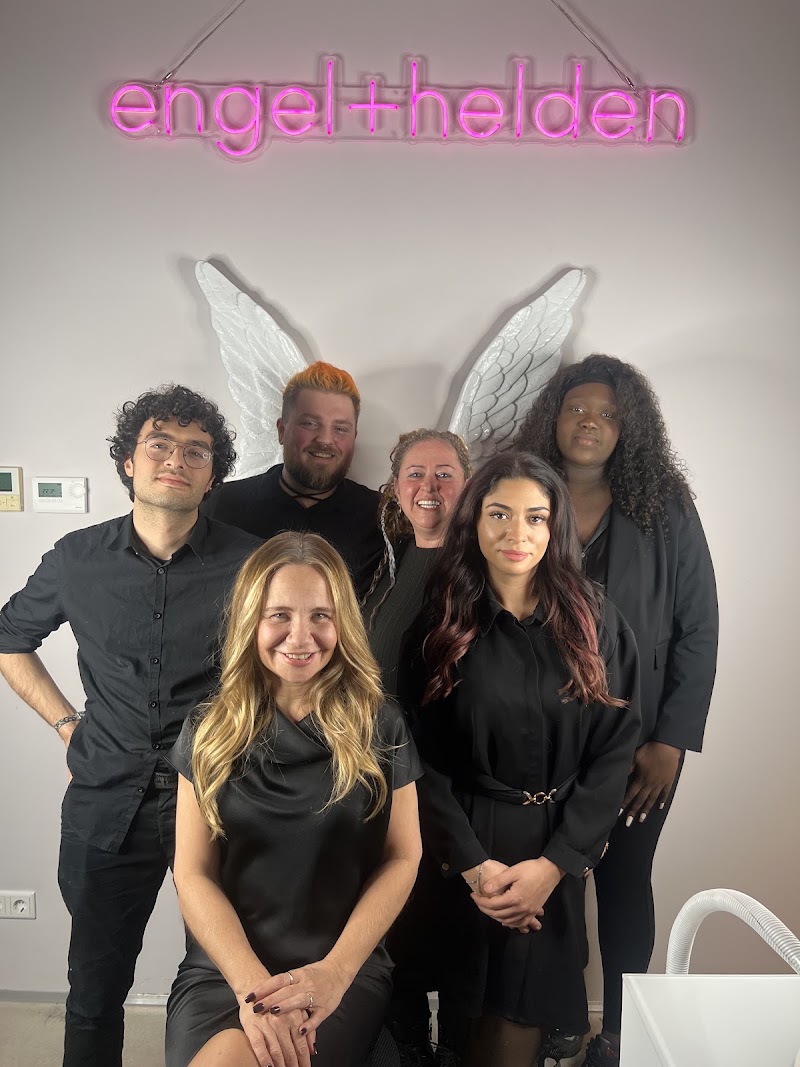 engel + helden - dein Friseur in Düsseldorf - Coiffure Düsseldorf - OneBooking