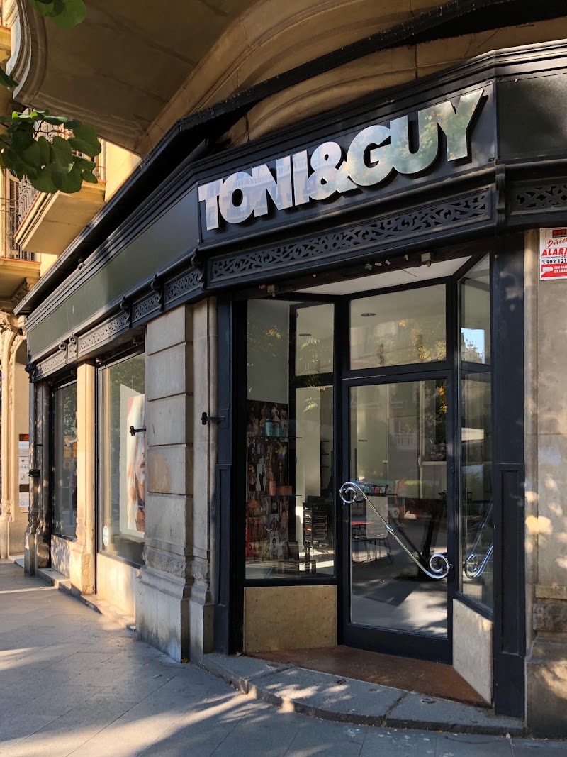 Toni & Guy - Coiffure Barcelona - OneBooking