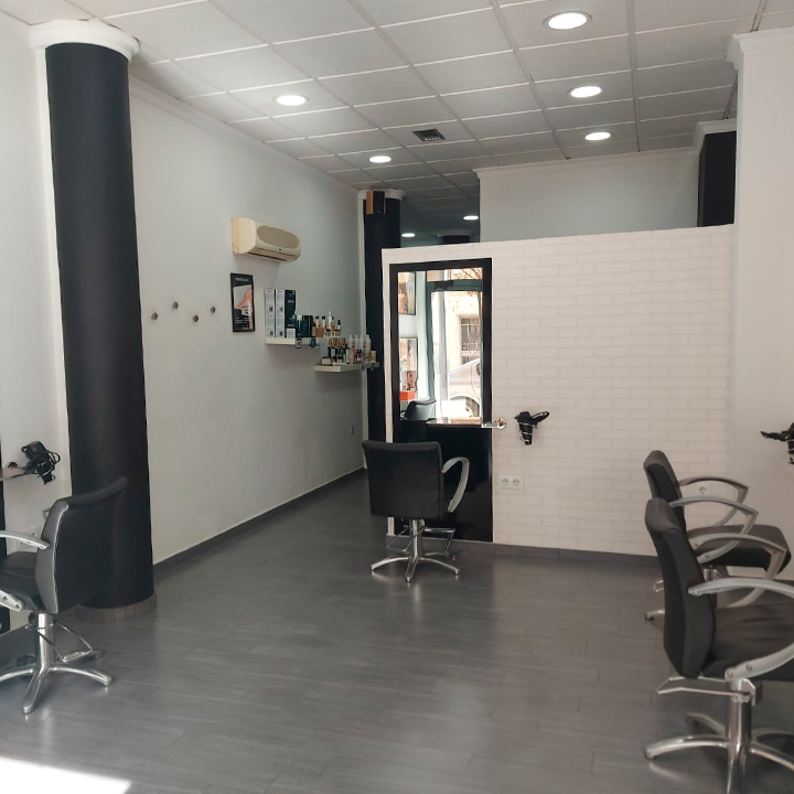 Peluquería Mara Estilistas - Coiffure Albacete - OneBooking