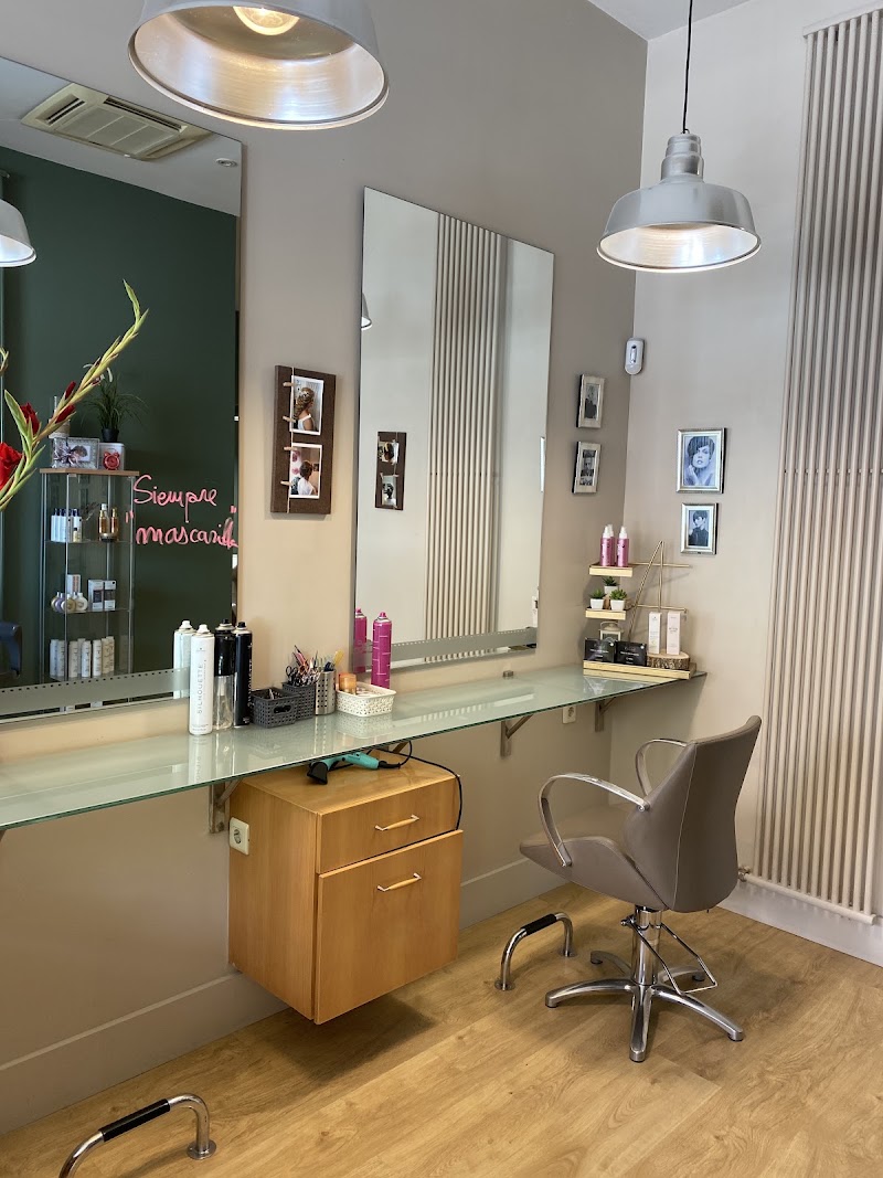 Vega Estilistas - Coiffure Burgos - OneBooking
