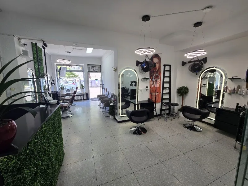 Art Ink & Cut´ FriseurSalon und TattooStudio, Düsseldorf