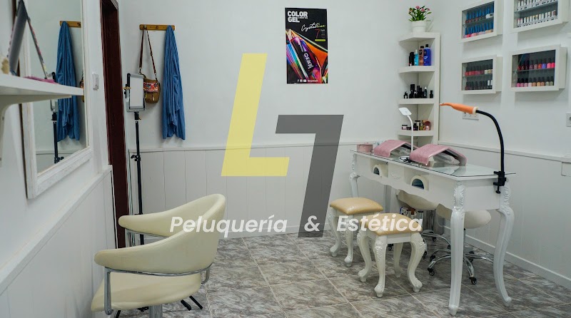 Peluquería & Estética Loyalook - Coiffure Cartagena - OneBooking