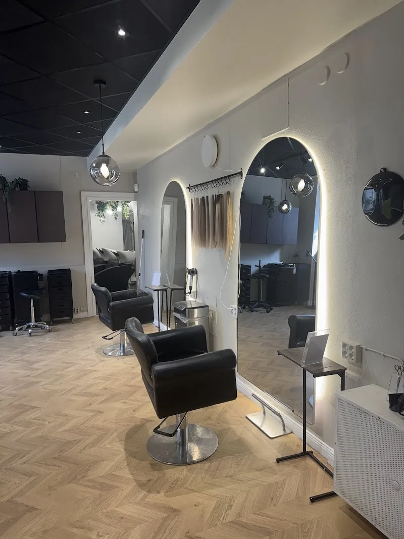 Jade Sthlm - Coiffure Stockholm - OneBooking