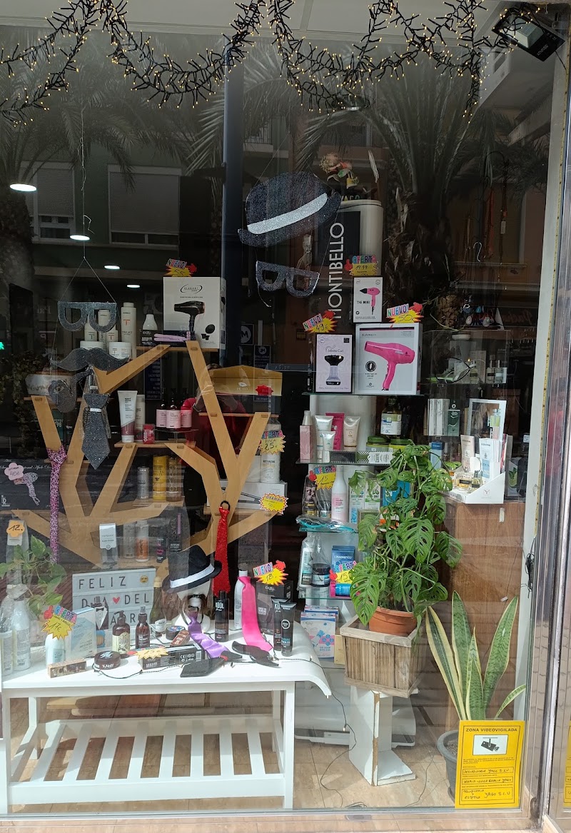 Peluquería y estética Yago - Coiffure Alicante - OneBooking