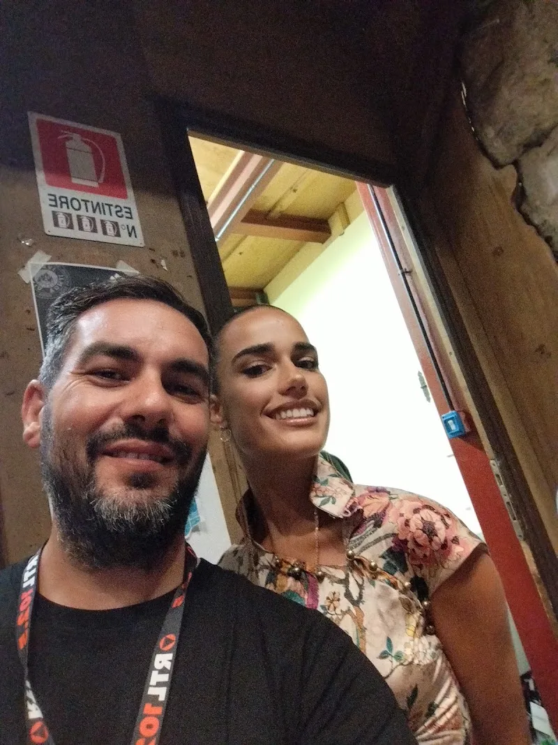 ART & STYLE PARRUCCHIERI - Coiffure Giugliano In Campania - OneBooking