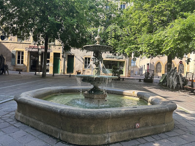 Paus. (Metz)