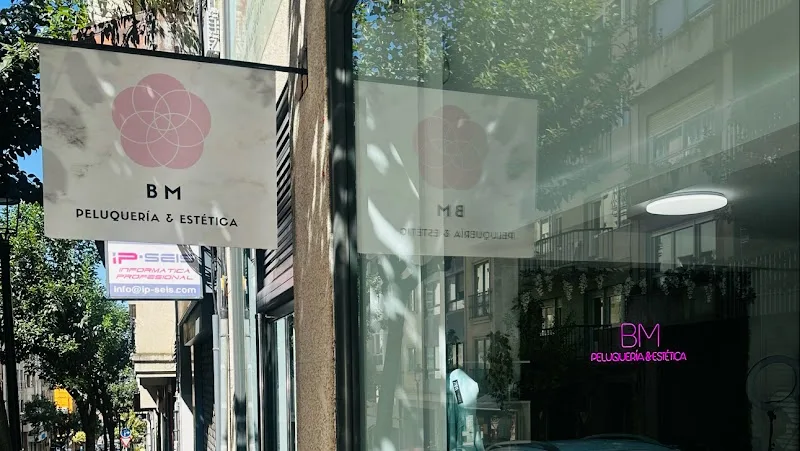 BM Peluquería & Estética - Coiffure Vigo - OneBooking