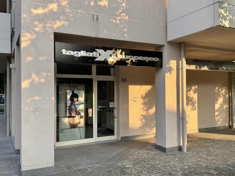 tagliati x il successo bergamo - Coiffure Bergamo - OneBooking