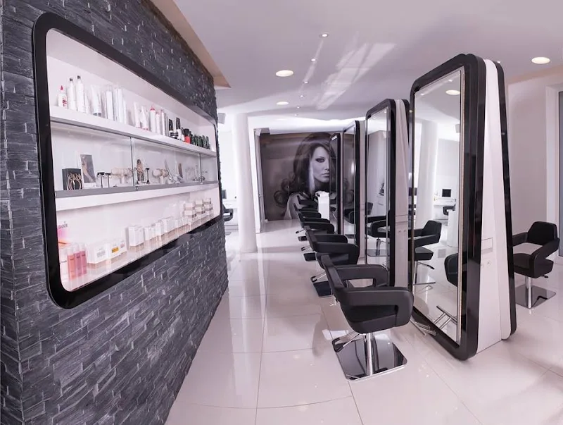 Jay'z Hair & Beauty - Institut de beauté Ghent - OneBooking