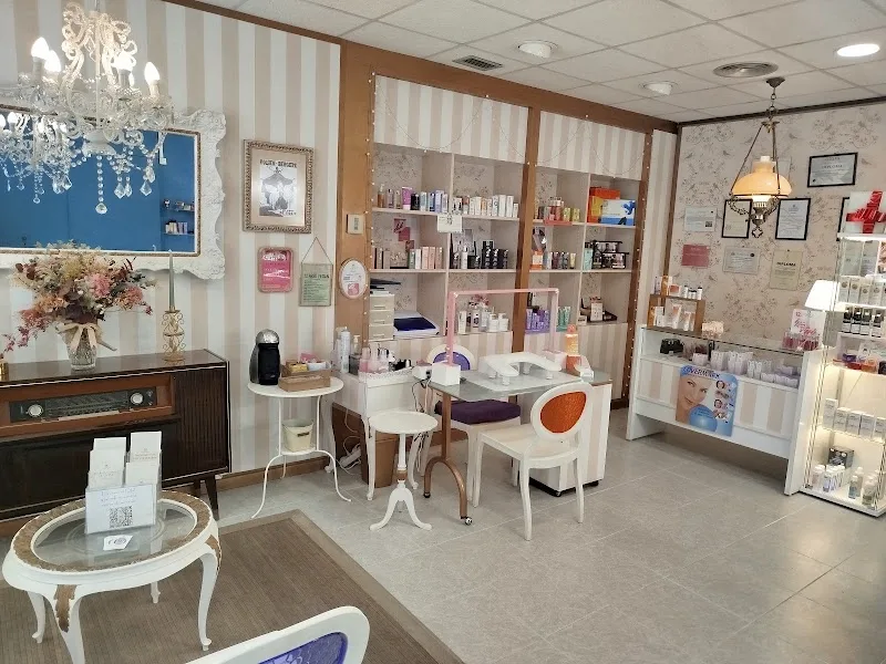 Centro de estética avanzada MARICHE MARTÍN - Valencia