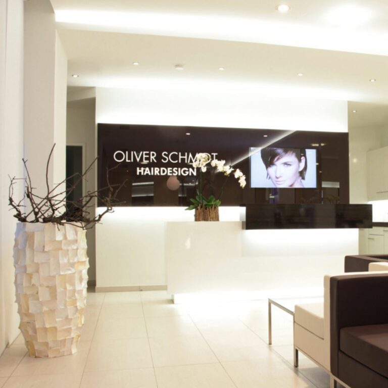 Oliver Schmidt Hairdesign - Friseur Düsseldorf Königsallee - Coiffure Düsseldorf - OneBooking