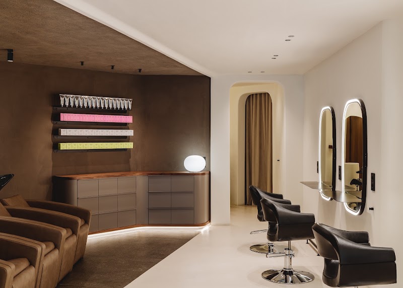 Bloss Barcelona (Hair by Sergio) - Coiffure Barcelona - OneBooking