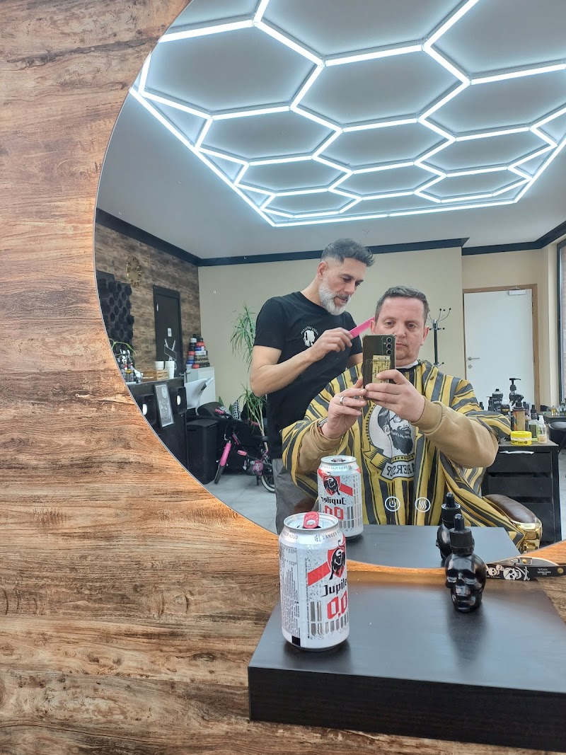 Elia Kapsalon - Brugge💈 - Coiffure Bruges - OneBooking