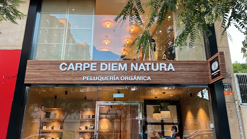 Carpe Diem Natura - Peluquería Orgánica Alicante - Coiffure Alicante - OneBooking