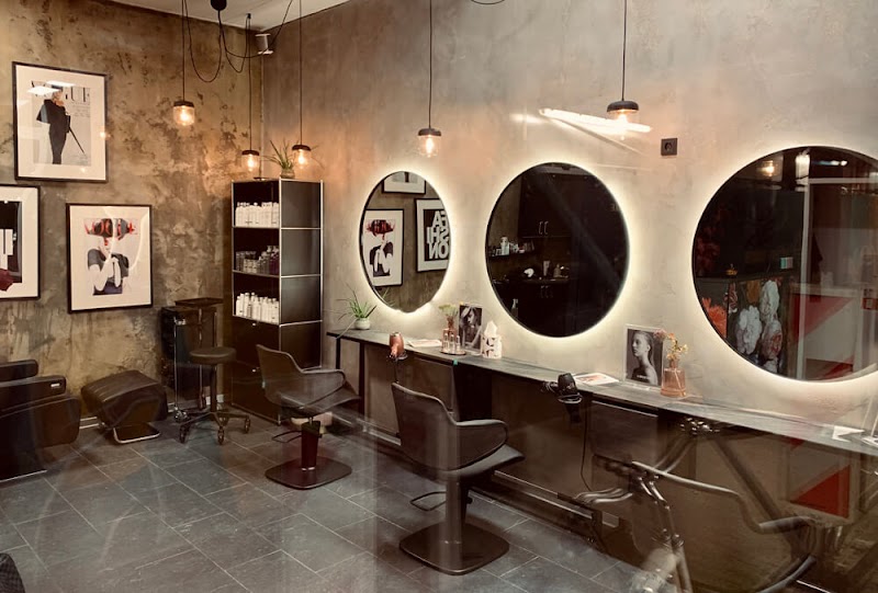 NJoy Hair Boutique - Coiffure Munich - OneBooking