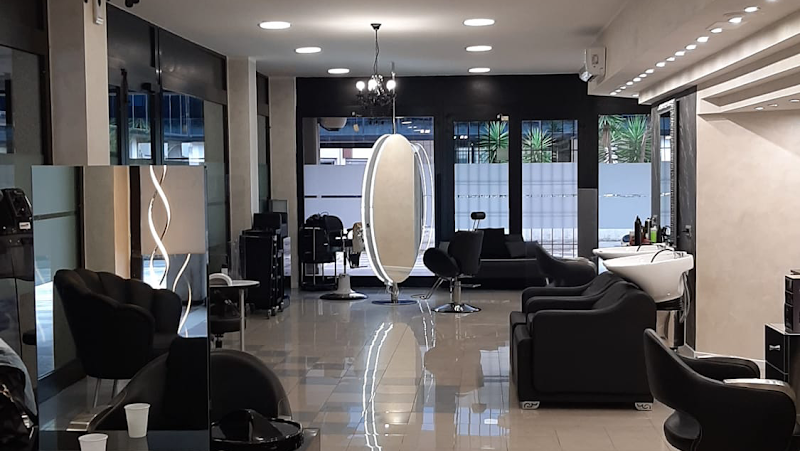 Enrica Palazzo Hairdesigner - Coiffure Latina - OneBooking