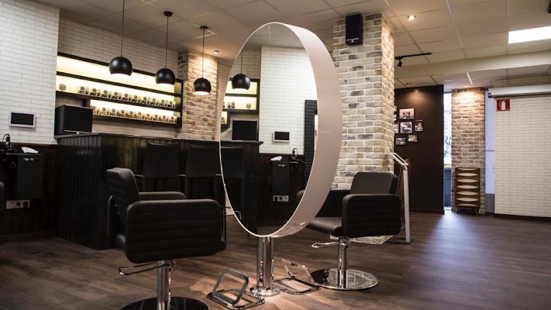 PELUQUERIA BUENA - Coiffure Bilbao - OneBooking