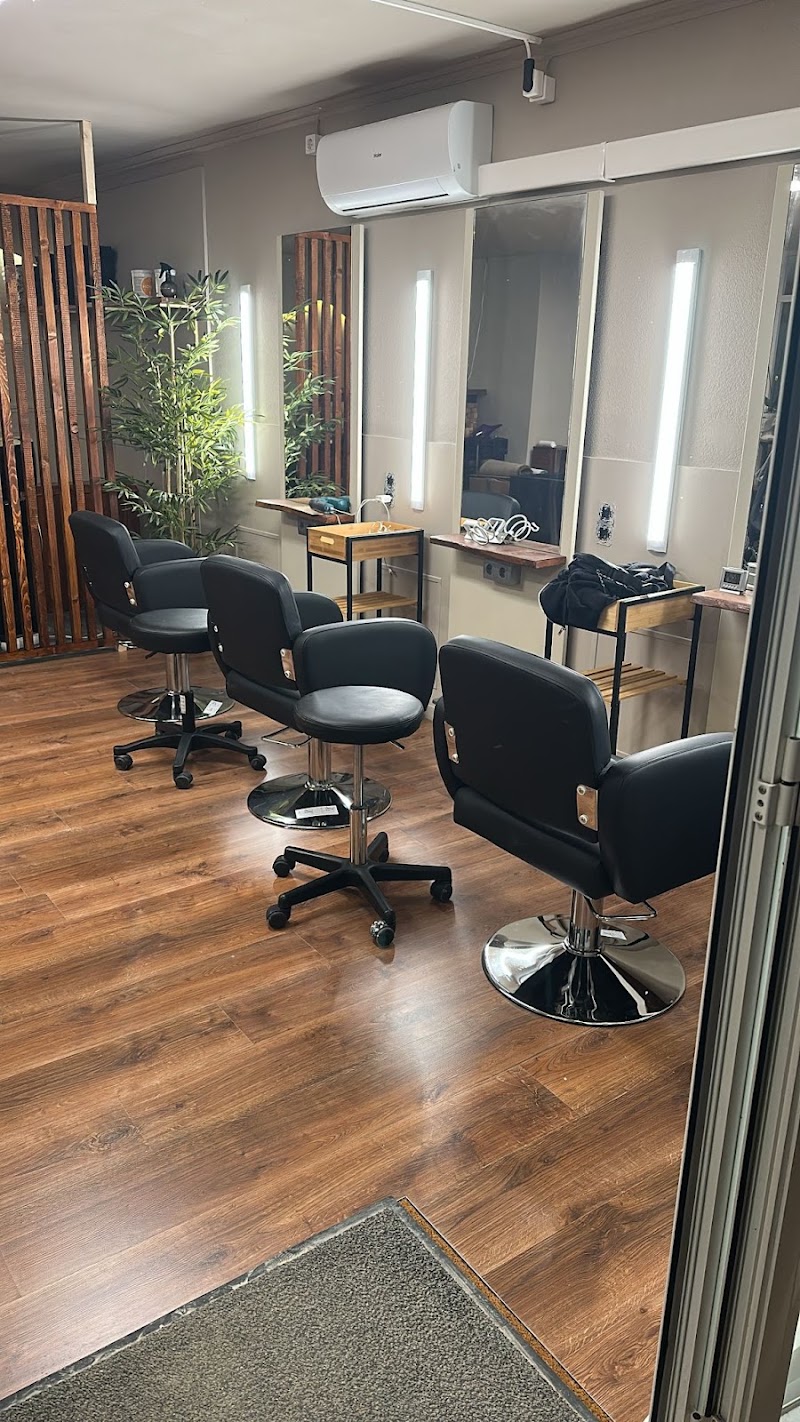 Modern Style 2.0 deutscher Friseur Mallorca - Coiffure Palma De Mallorca - OneBooking