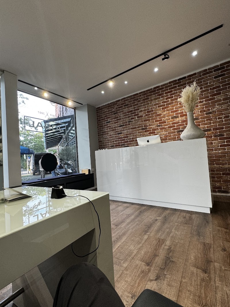 Josal Hairdesign - Coiffure Düsseldorf - OneBooking
