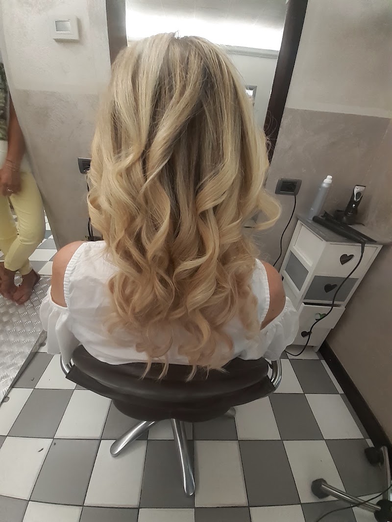 Parrucchieri Bi - Effe - Erre Di Lino - Cristina & Lisa - Coiffure Brescia - OneBooking