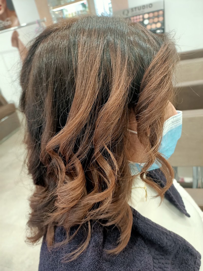 Vanity Parrucchieri - Coiffure Forlì - OneBooking