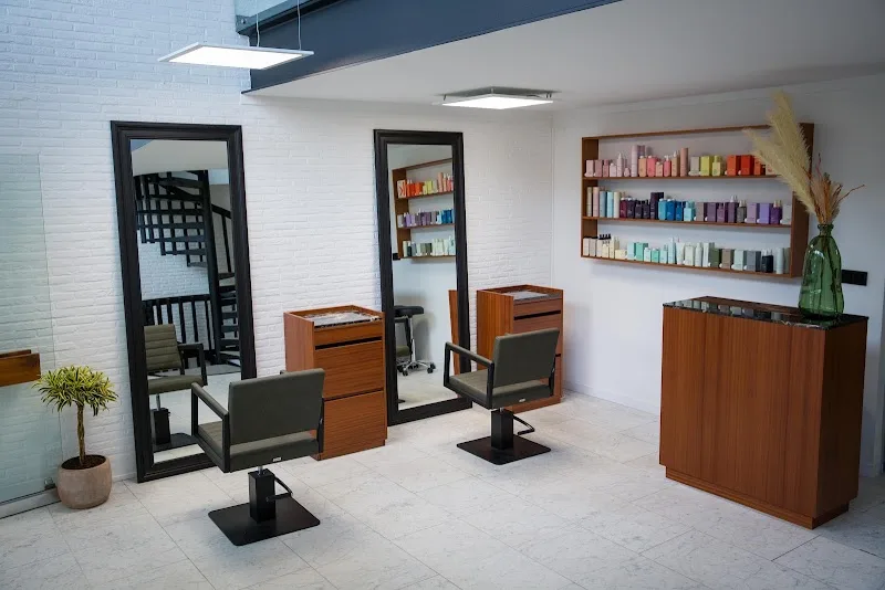 Le Salon Kara