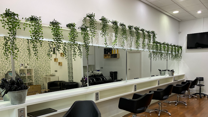 Le Club Capilar - Coiffure Alicante - OneBooking