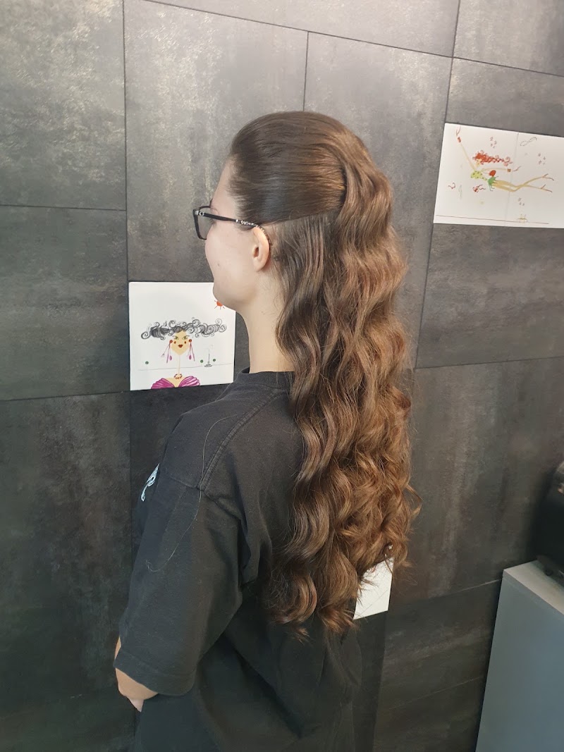 El Salón de Mirian - Coiffure Burgos - OneBooking