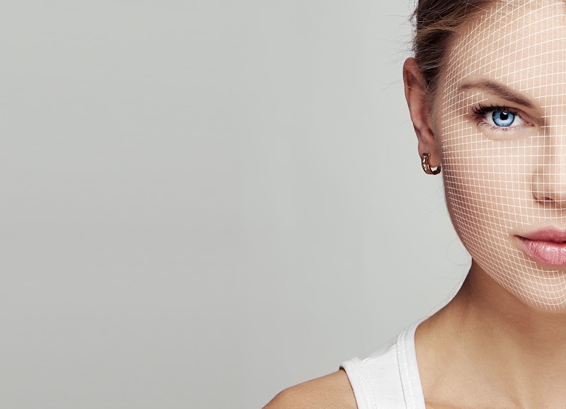 Esthétique Médical : Peeling, injections, Fils Tenseurs, FUE, épilation, détatouage Picoseconde, lasers