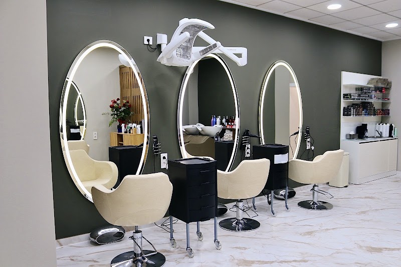 Salón de María José Sánchez - Coiffure Murcia - OneBooking