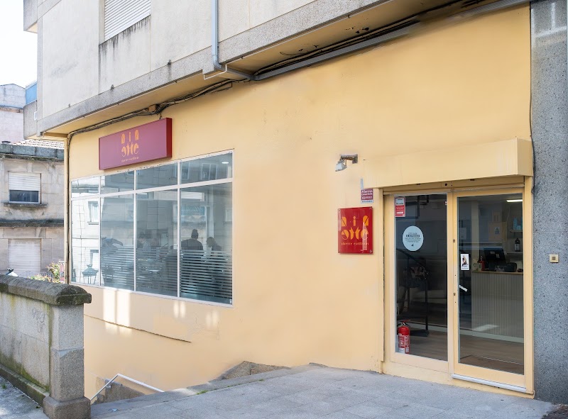 Ninette Estilistas - Coiffure Vigo - OneBooking