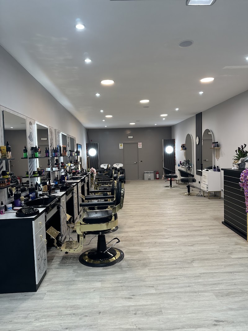 ISTANBUL HAİRSTYLE - Coiffure Cagliari - OneBooking