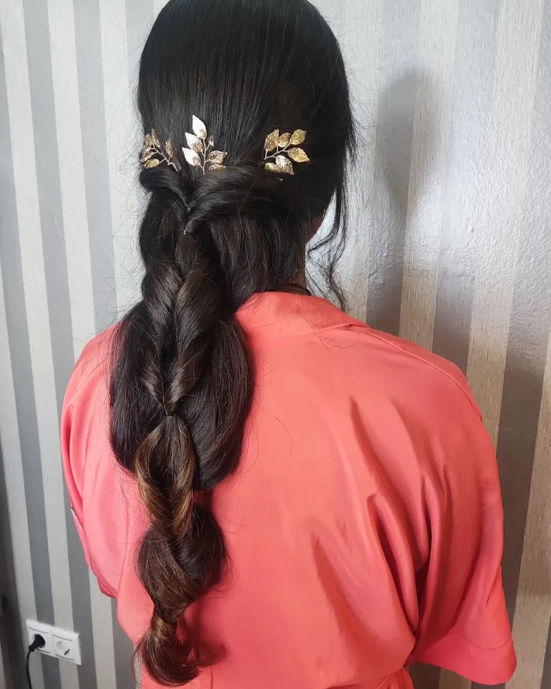 Hola París ! - Córdoba - Coiffure Córdoba - OneBooking