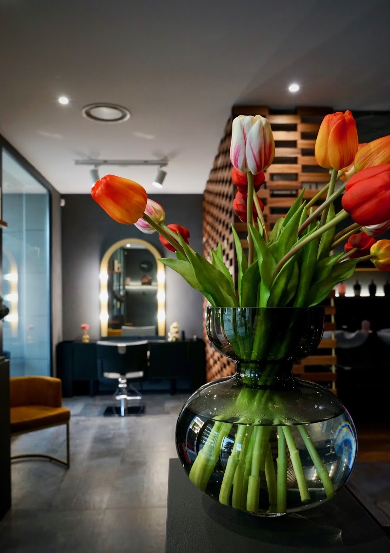 Samuel Hair & Beauty Privè - Coiffure Bari - OneBooking
