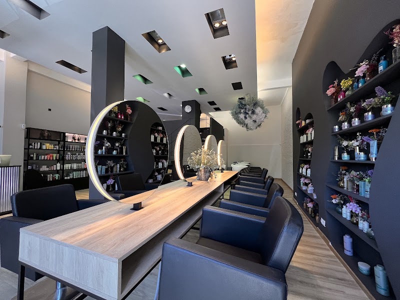 Peluquería Selvaje | Expertos Balayages & Babylights | Burgos - Coiffure Burgos - OneBooking