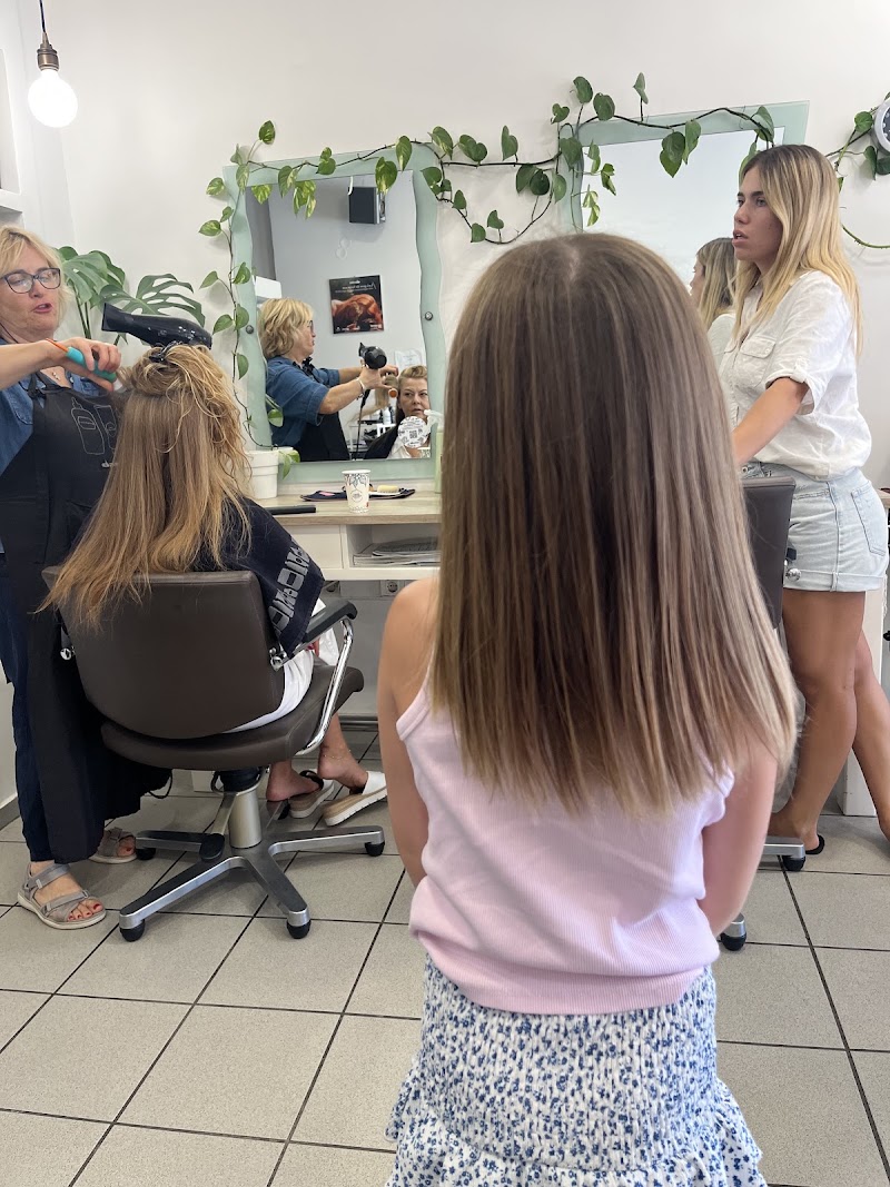 Georgia's Hair Design