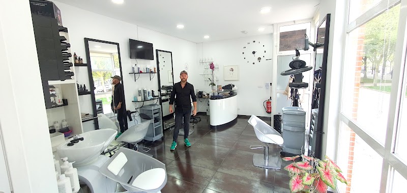 RV hairdressers - Coiffure Burgos - OneBooking