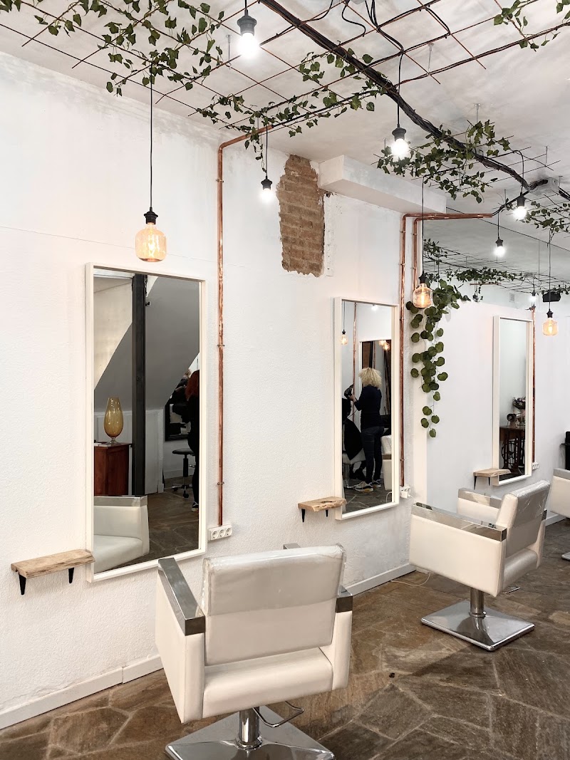 Le Mûre - Coiffure Badalona - OneBooking