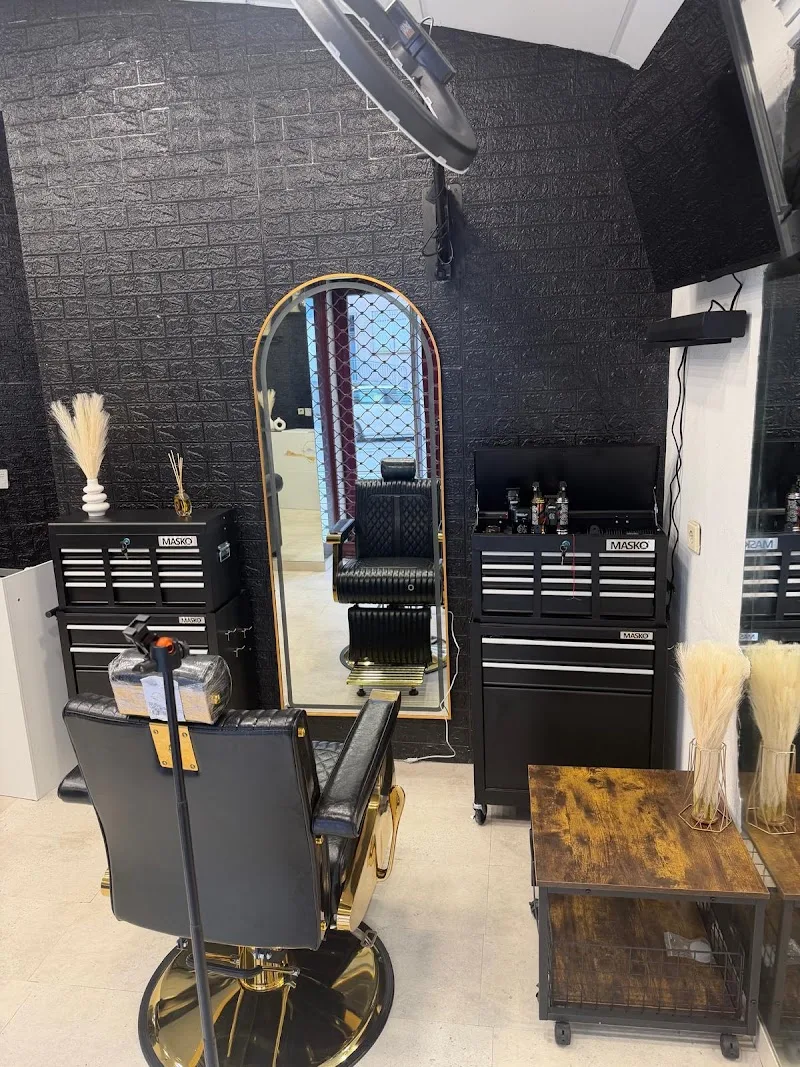 Vigo Trenzas & Barber - Coiffure Vigo - Photo de couverture - OneBooking