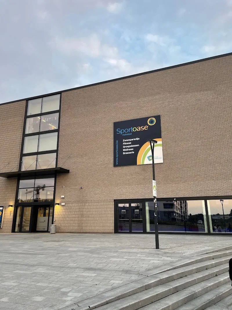 Piscine de Hal - Sportoase - Institut de beauté Halle - OneBooking