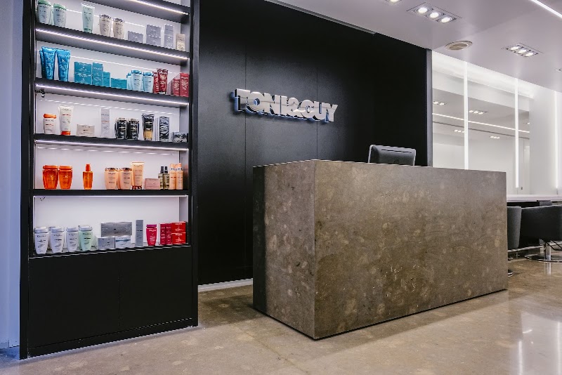 Salón TONI&GUY - Valencia Centro - Coiffure València - OneBooking