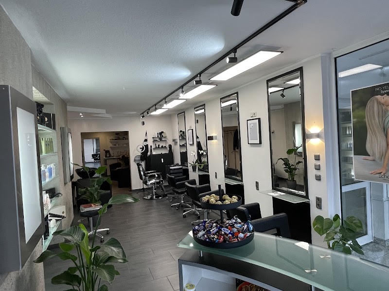 Haircreation by RK - Coiffure Cologne - OneBooking