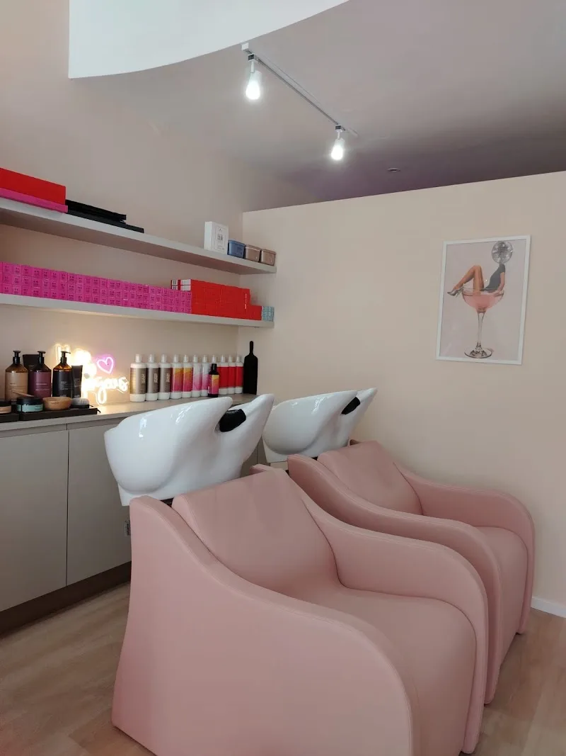 Glow Up hair salon