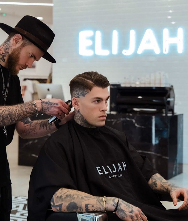 ELIJAH Salon | Barber | Tattoo - Laietana - Coiffure Barcelona - OneBooking